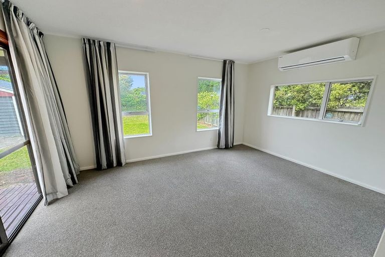 Photo of property in 16 Manor Place, Bryndwr, Christchurch, 8053