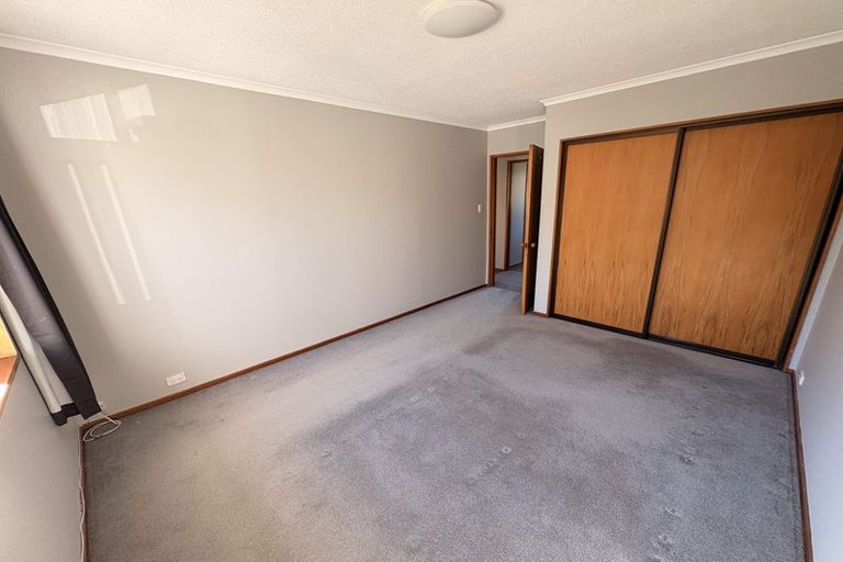 Photo of property in 2/38 Chipping Lane, Redwood, Christchurch, 8051
