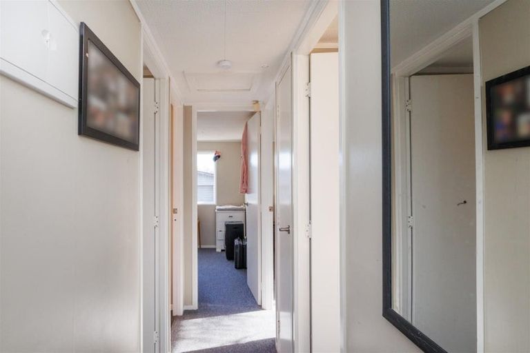 Photo of property in 181a Bridge Street, Bulls, 4818