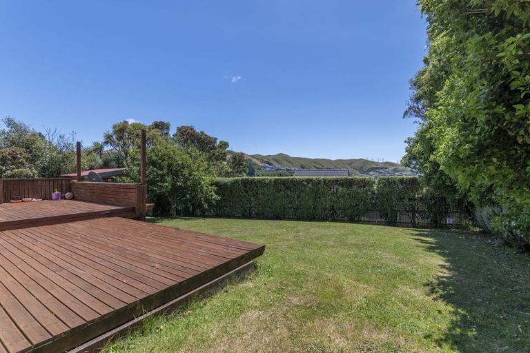 Photo of property in 3 Alister Way, Churton Park, Wellington, 6037