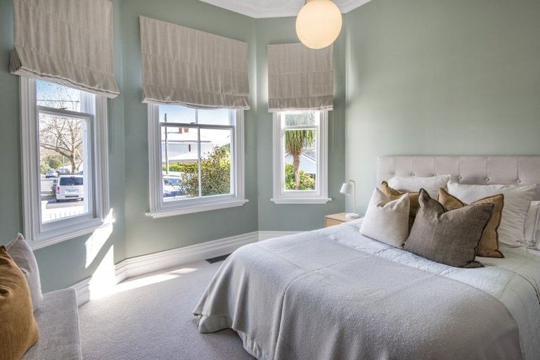 Photo of property in 2 Grahame Street, Devonport, Auckland, 0624