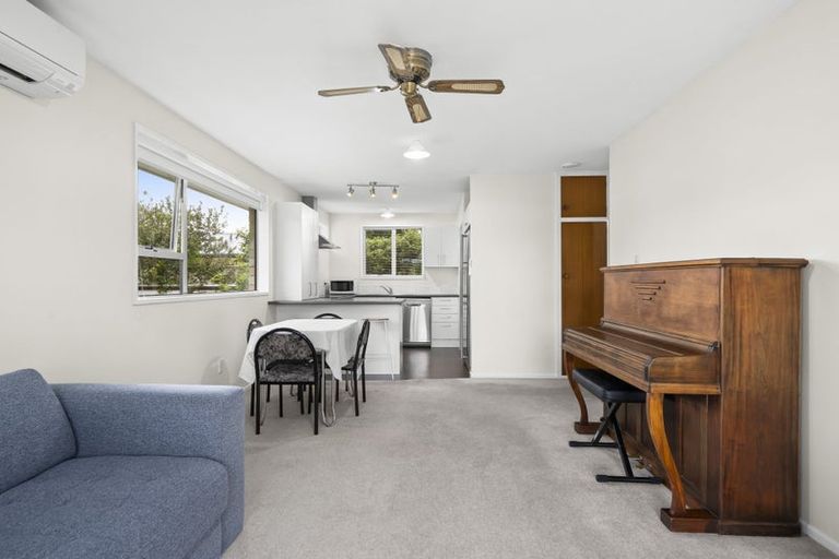 Photo of property in 1/177a Grimseys Road, Redwood, Christchurch, 8051