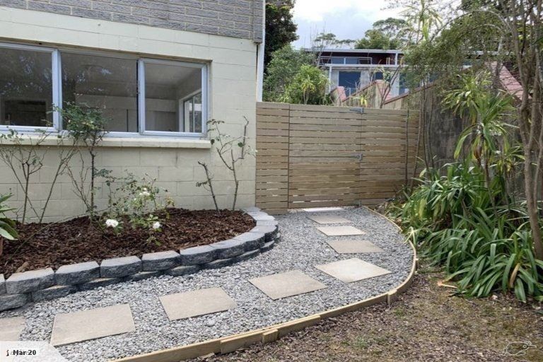 Photo of property in 26 Arosa Place, Forrest Hill, Auckland, 0620