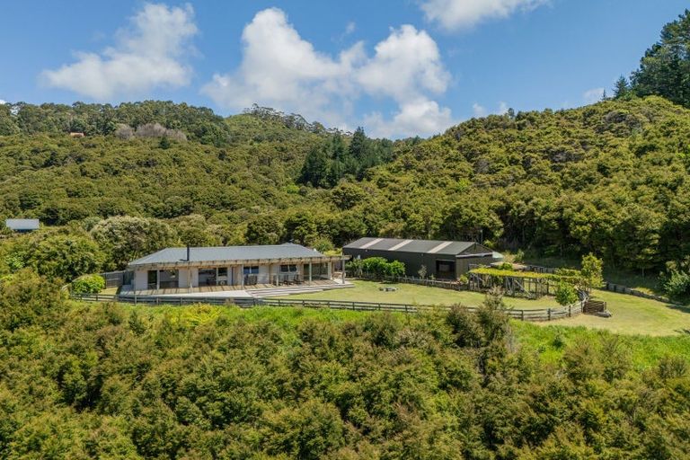 Photo of property in 1220f Te Rerenga Kuaotunu Road, Kuaotunu West, Whitianga, 3592