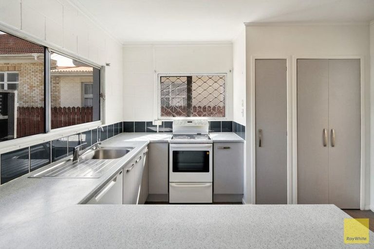 Photo of property in 3/14 Alpha Street, Papakura, 2110