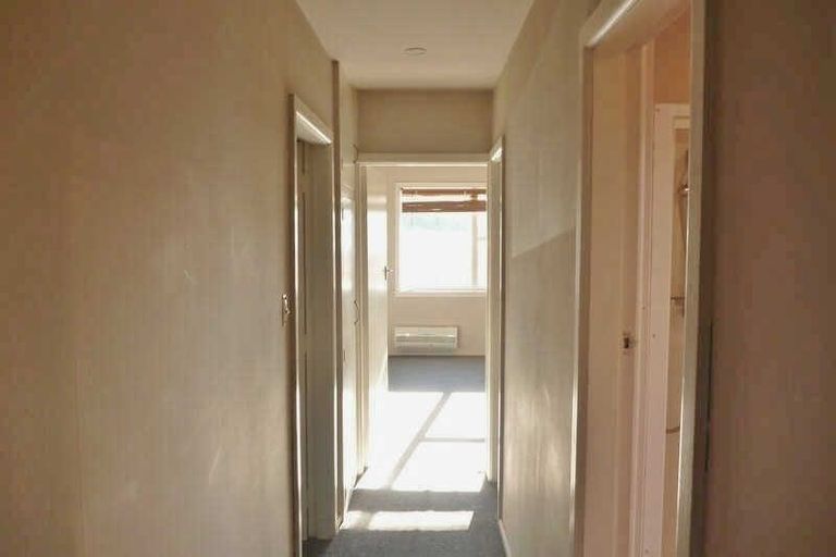 Photo of property in 2/102 Roberta Drive, Somerfield, Christchurch, 8024