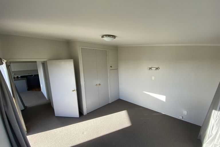 Photo of property in 2/21 Omana Road, Milford, Auckland, 0620