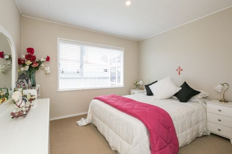 Photo of property in 33 Rochester Street, Tamatea, Napier, 4112