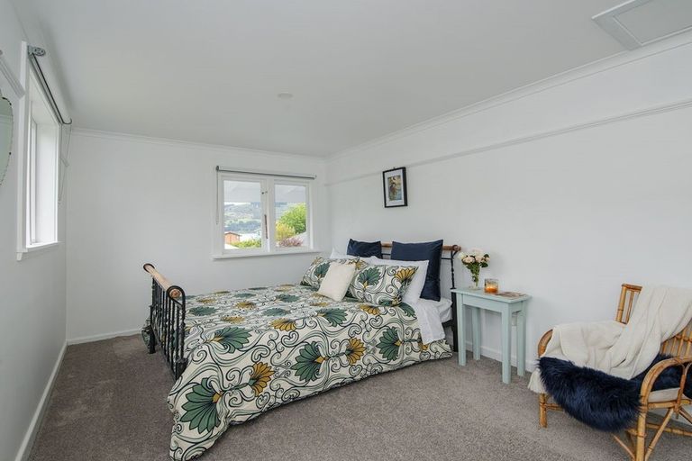Photo of property in 9 Dickson Street, Macandrew Bay, Dunedin, 9014