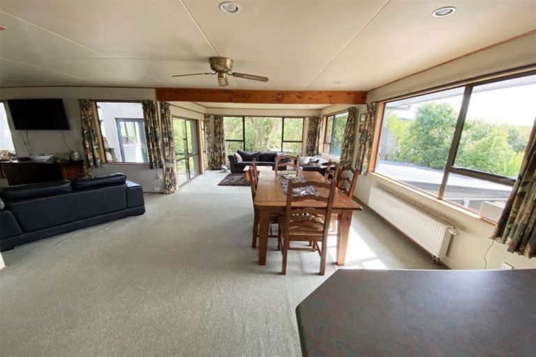 Photo of property in 2 Kamahi Street, Kaka Point, Balclutha, 9271