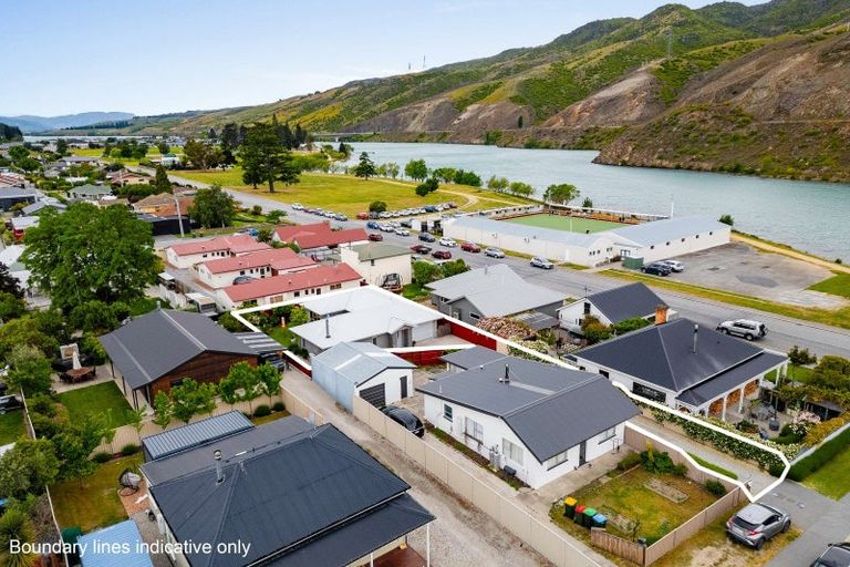 Photo of property in 3a Molyneux Avenue, Cromwell, 9310