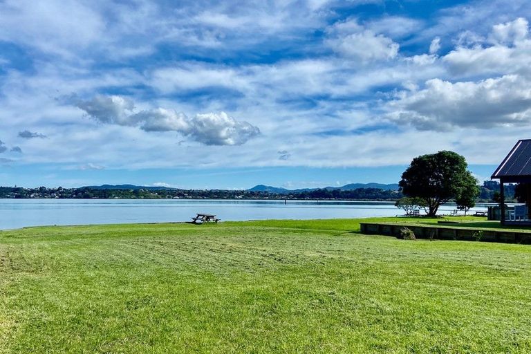 Photo of property in 4 Mckeague Way, Tamaterau, Whangarei, 0174