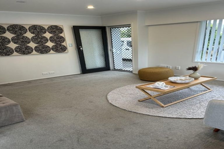 Photo of property in 3/28 Halsey Road, Manurewa, Auckland, 2102