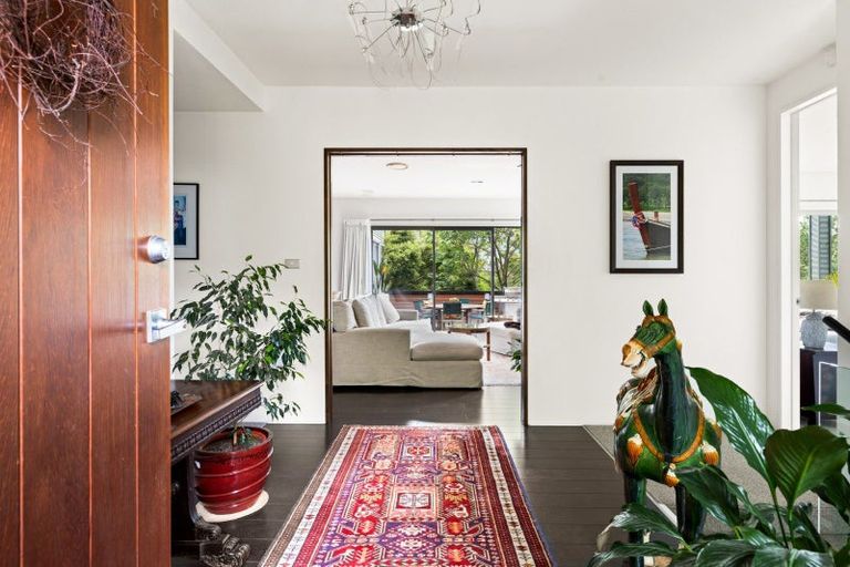 Photo of property in 27a Hikanui Drive, Havelock North, 4130