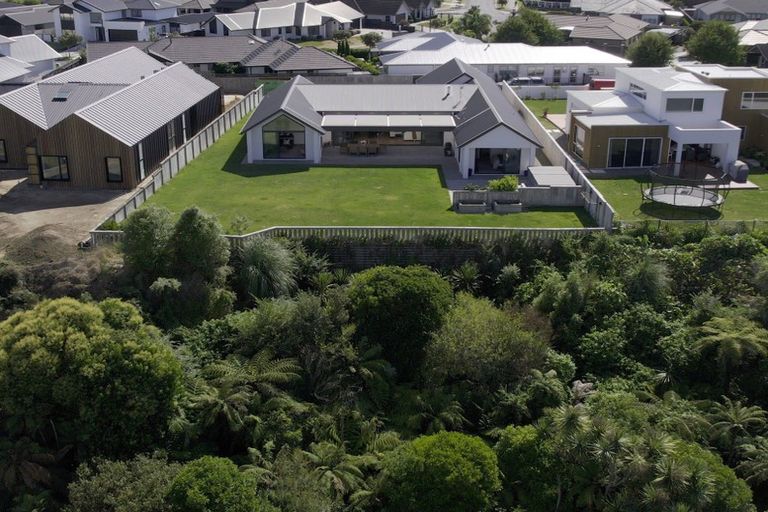 Photo of property in 35 Roy Hilton Drive, Flagstaff, Hamilton, 3210