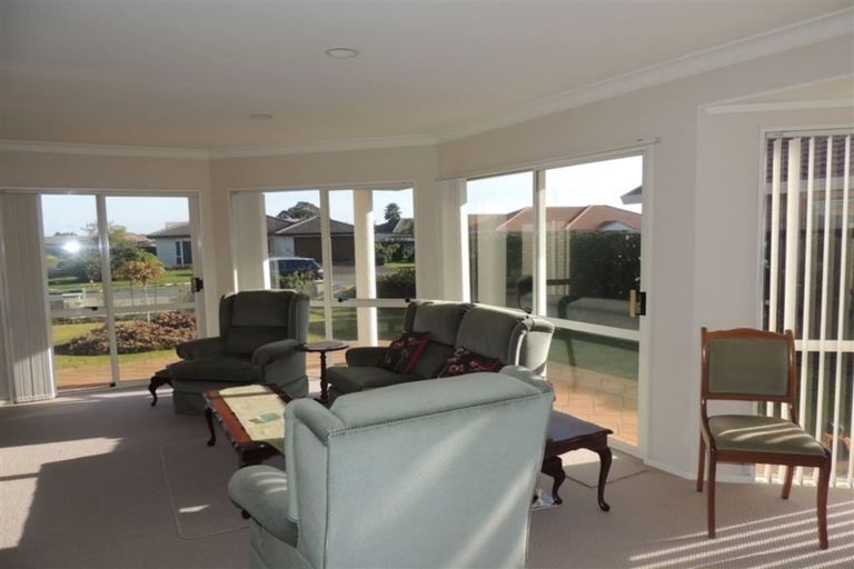 Photo of property in 19 Lotus Avenue, Mount Maunganui, 3116