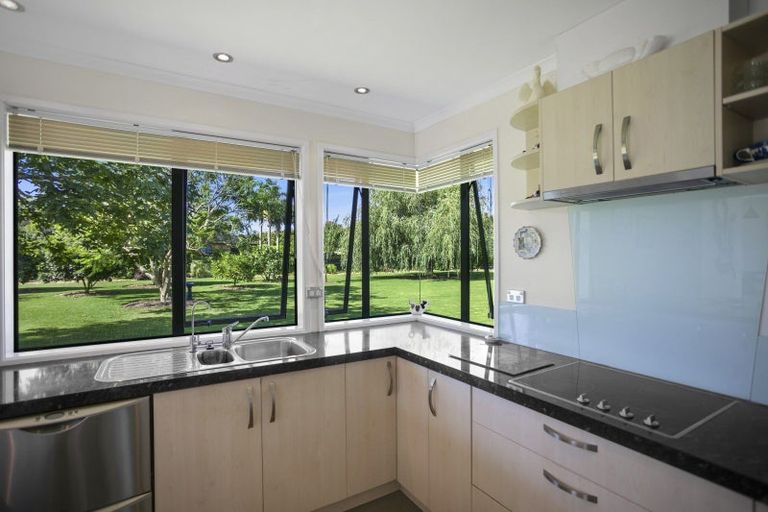 Photo of property in 108 Waitotara Drive, Waipapa, 0230