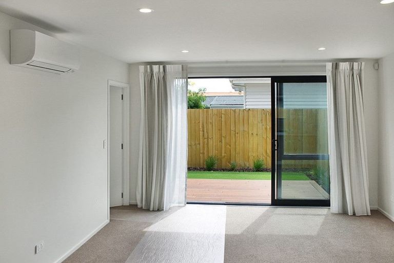 Photo of property in 5/43 Division Street, Riccarton, Christchurch, 8041