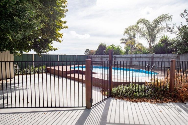 Photo of property in 10 Arapito Street, Ngatea, 3503