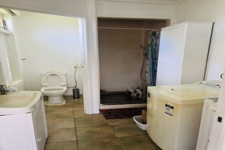 Photo of property in 19 Esmonde Road, Takapuna, Auckland, 0622