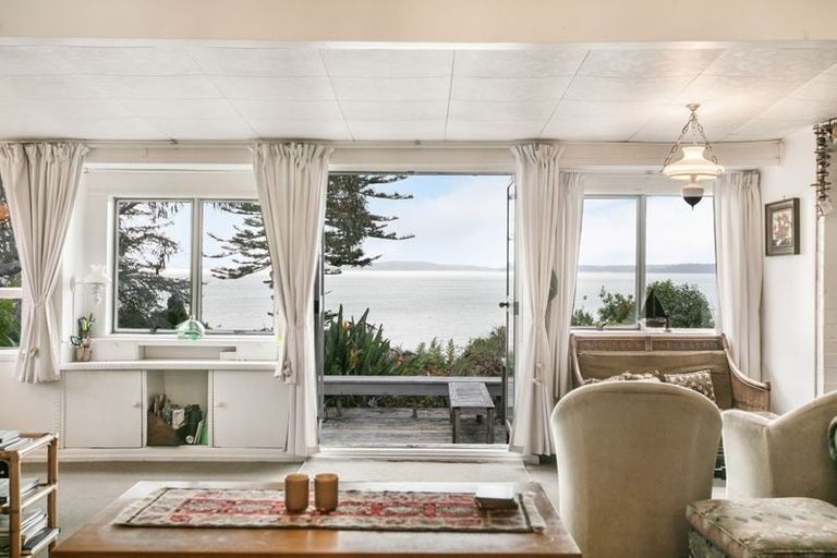 Photo of property in 26 Craig Road, Maraetai, Auckland, 2018