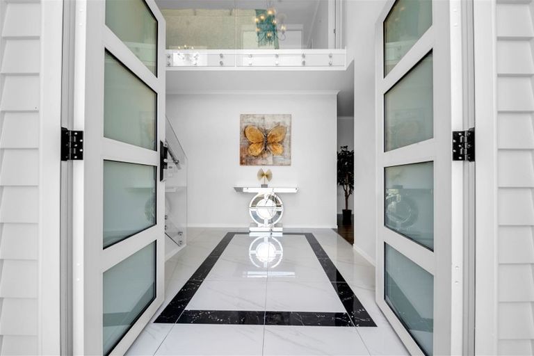 Photo of property in 20 Moville Drive, Flat Bush, Auckland, 2019