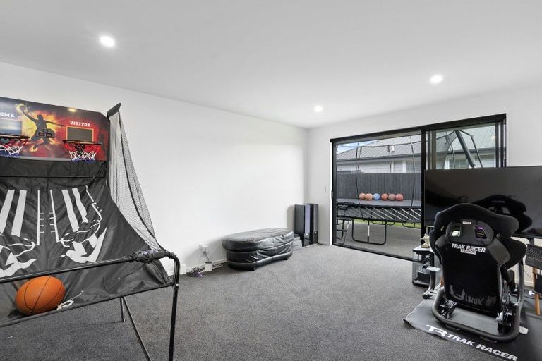 Photo of property in 122 Southfield Drive, Lincoln, 7608