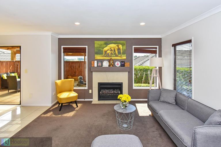 Photo of property in 318 Hill Road, The Gardens, Auckland, 2105