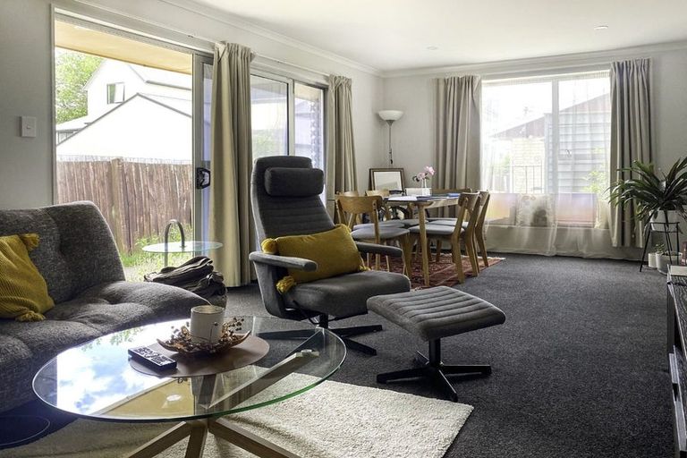 Photo of property in 2/32 Southampton Street, Sydenham, Christchurch, 8023