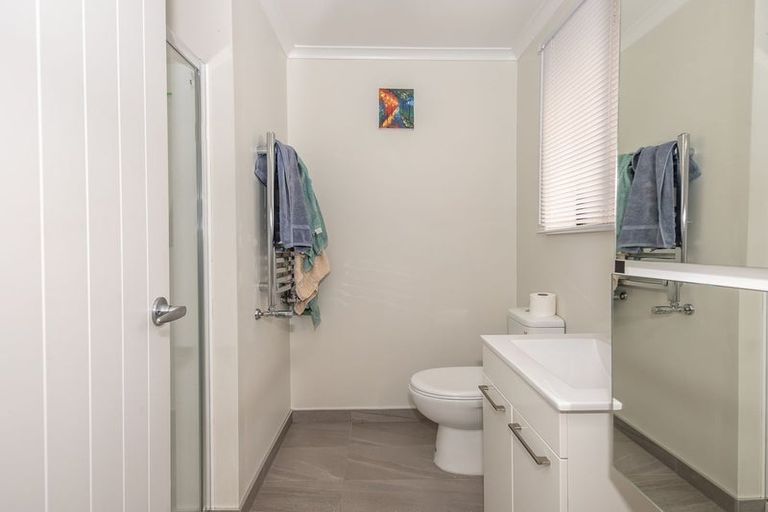 Photo of property in 57 Caledonian Road, Westport, 7892