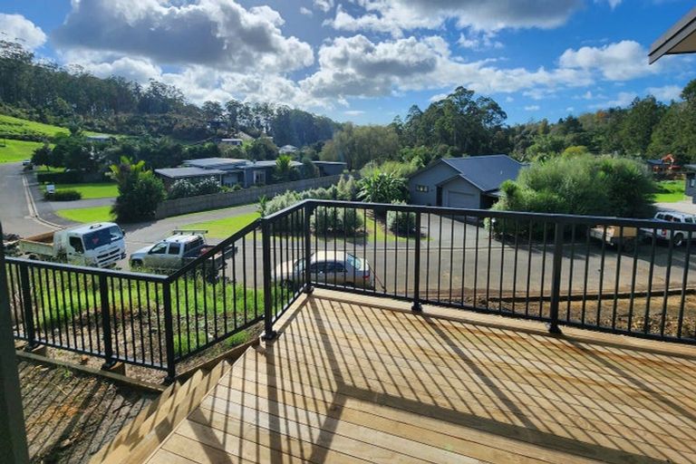 Photo of property in 12 Mandeno Drive, Kerikeri, 0230