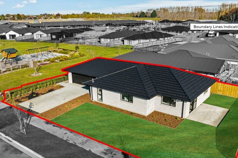 Photo of property in 3 Meadow View Drive, Belfast, Christchurch, 8051