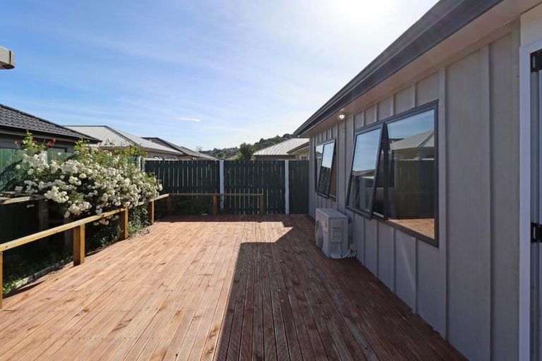 Photo of property in 94 Farmer Crescent, Taita, Lower Hutt, 5011