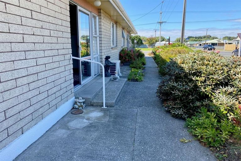 Photo of property in 15 Argyle Street, Balclutha, 9230