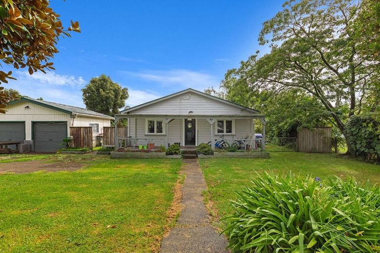Photo of property in 13 Tawa Street, Edgecumbe, 3120