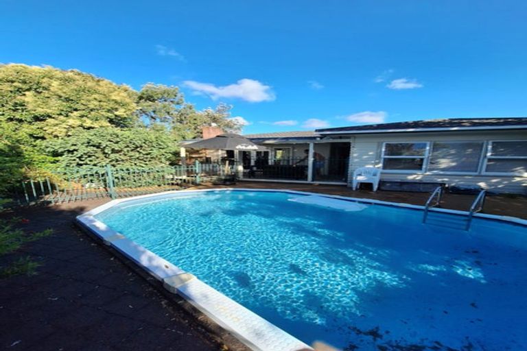 Photo of property in 8 Ellen Avenue, Hillcrest, Auckland, 0627