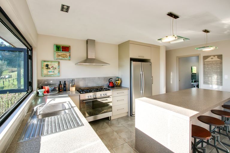 Photo of property in 824 Maraetotara Road, Maraetotara, Havelock North, 4294