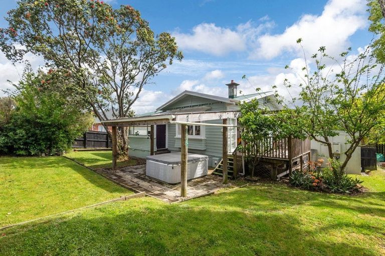 Photo of property in 1/63 Miro Street, New Lynn, Auckland, 0600