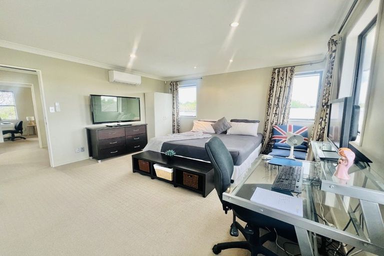 Photo of property in 5 Roullet Lane, Yaldhurst, Christchurch, 8042