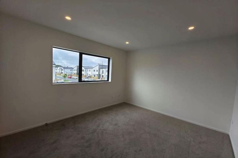Photo of property in 141 Walters Road, Papakura, Takanini, 2110
