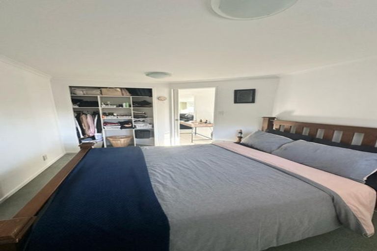 Photo of property in 6 Hume Drive, Hillcrest, Auckland, 0627