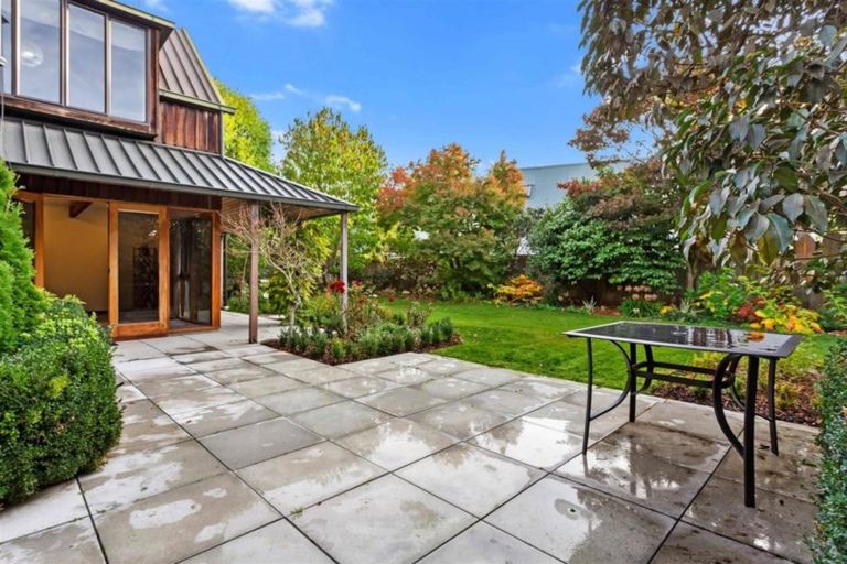 Photo of property in 14 Tripp Place, Ilam, Christchurch, 8041