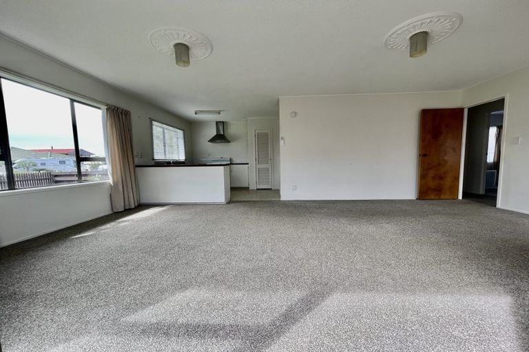 Photo of property in 1/36 Elizabeth Street, Orewa, 0931