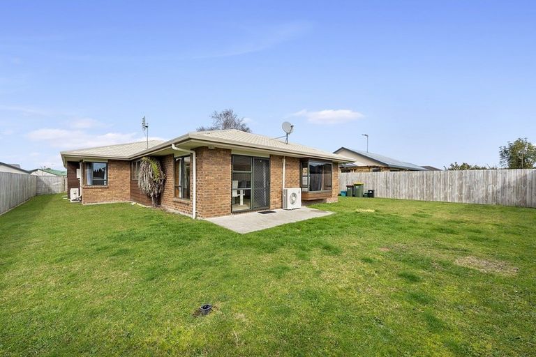 Photo of property in 5 Gambia Grove, Flagstaff, Hamilton, 3210