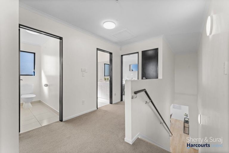 Photo of property in 85 Keri Vista Rise, Papakura, 2110