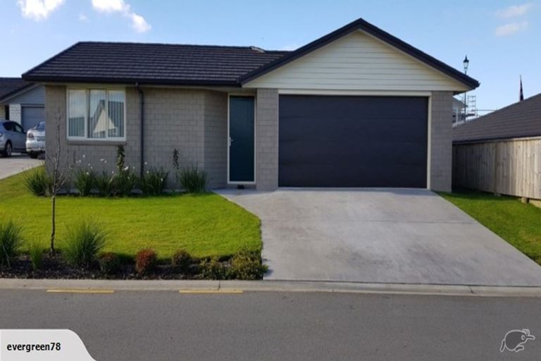 Photo of property in Waterview Estate, 86/4 Greystone Place, Omokoroa, 3114