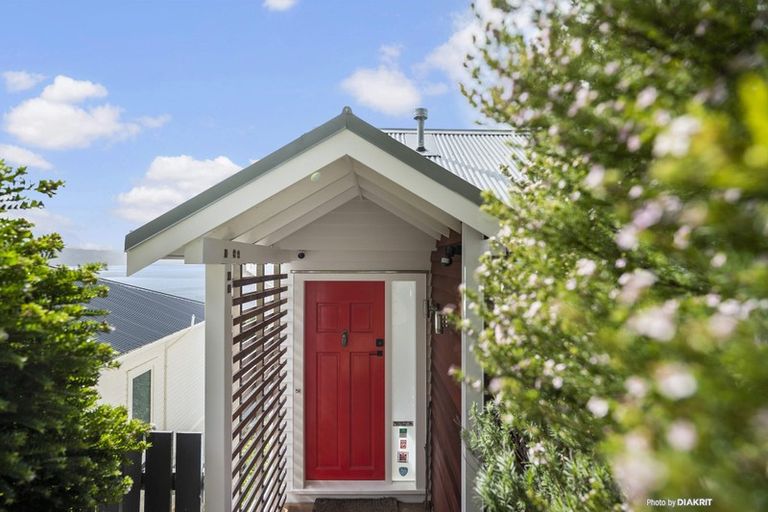 Photo of property in 141 Grafton Road, Roseneath, Wellington, 6011