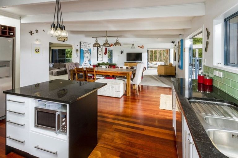 Photo of property in 174 Bawden Road, Dairy Flat, Albany, 0792