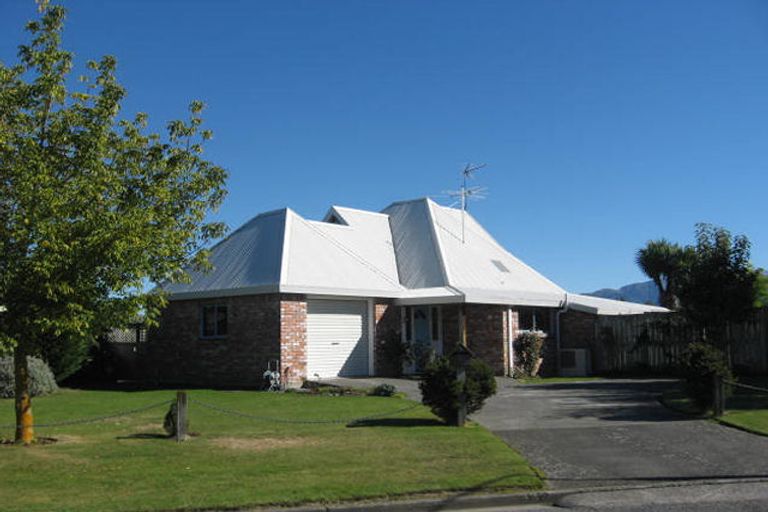 Photo of property in 4 Shearer Place, Methven, 7730