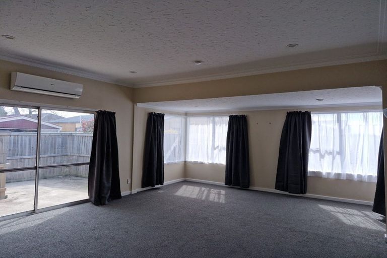 Photo of property in 21 Bassett Street, Burwood, Christchurch, 8083